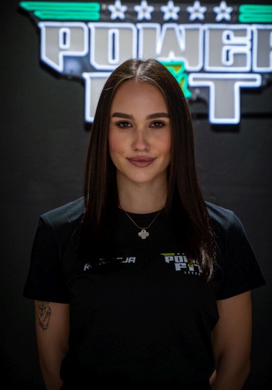 powerfit-recepcja-patrycja