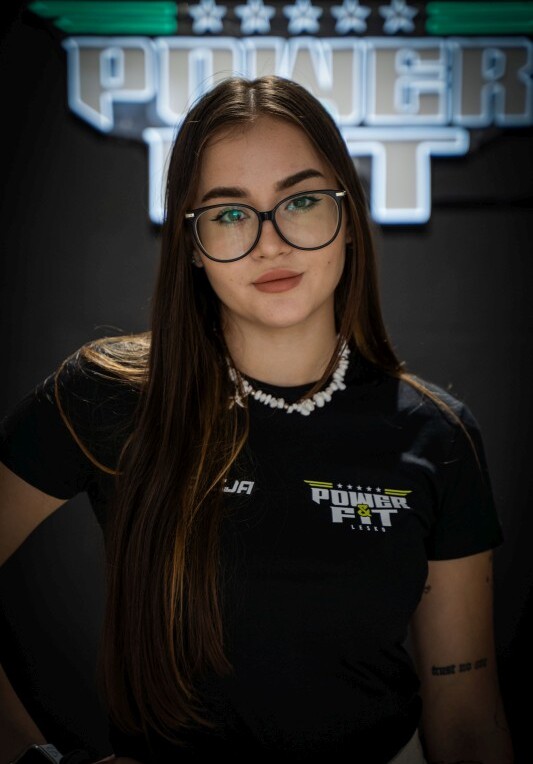 powerfit-recepcja-wiktoria